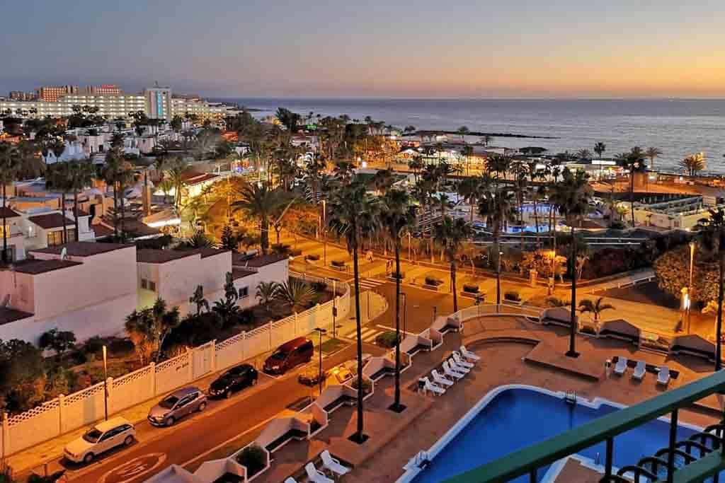 1 bedroom Flat for sale in Costa Adeje with pool - € 280,000 (Ref: 9650273)