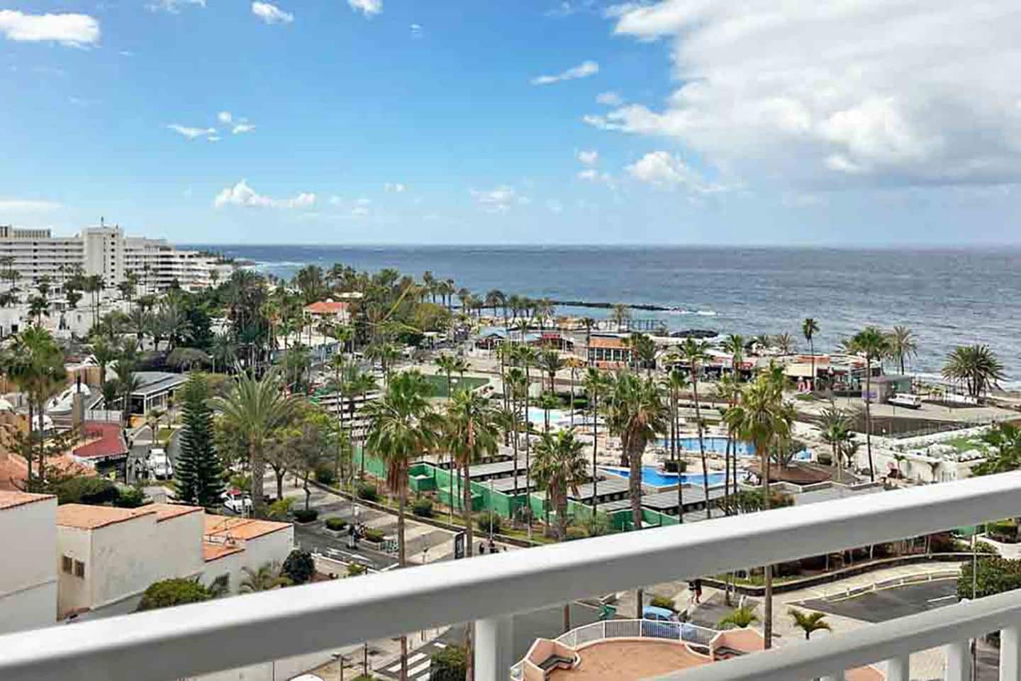 1 bedroom Flat for sale in Costa Adeje with pool - € 280,000 (Ref: 9650273)