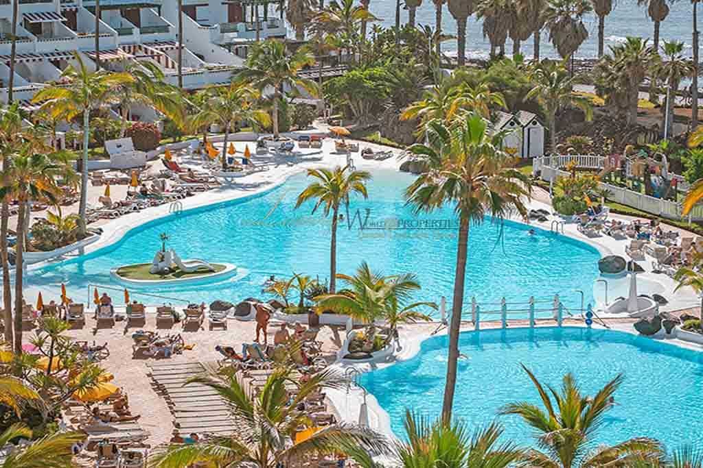 Appartamento in vendita in Playa de las Americas con piscina - 425.000 € (Rif: 9652857)