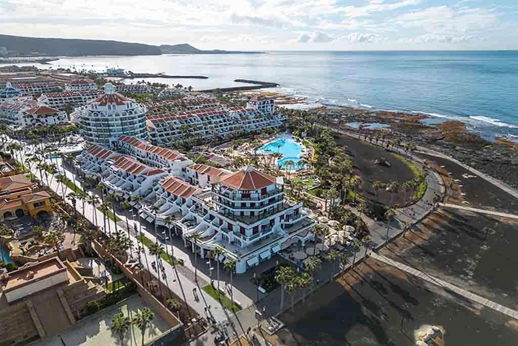 Appartamento in vendita in Playa de las Americas con piscina - 425.000 € (Rif: 9652857)
