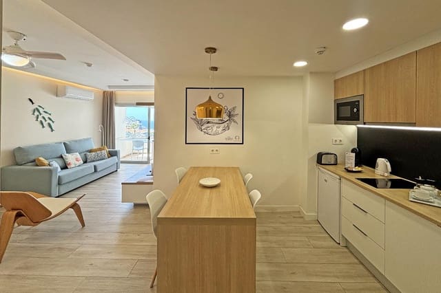 1 camera da letto Appartamento in vendita in Los Cristianos, Arona con piscina - 220.000 € (Rif: 9654291)
