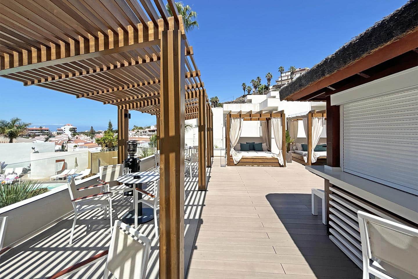 1 soverom Leilighet til salgs i Los Cristianos med svømmebasseng - € 220 000 (Ref: 9654291)