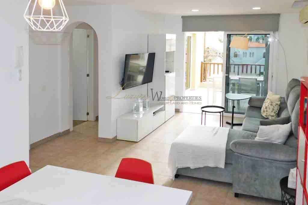 1 soverom Leilighet til salgs i La Caleta Adeje med svømmebasseng - € 449 000 (Ref: 9656661)