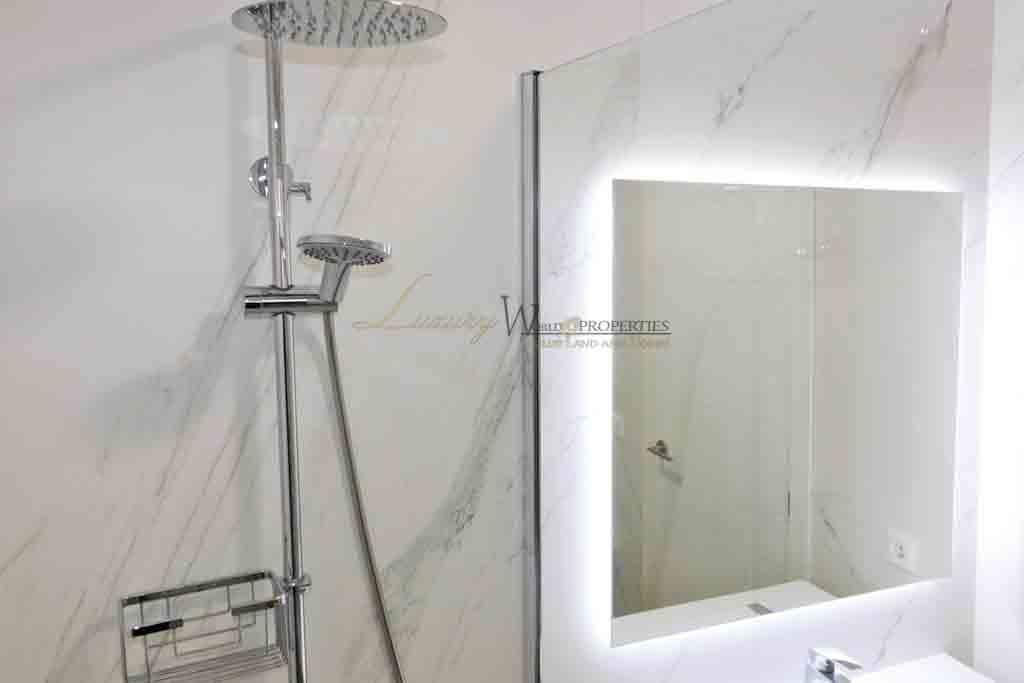 1 soverom Leilighet til salgs i La Caleta Adeje med svømmebasseng - € 449 000 (Ref: 9656661)