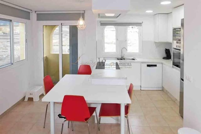 1 makuuhuone Asunto myytävänä paikassa La Caleta Adeje, Adeje mukana uima-altaan - 449 000 € (Ref: 9656661)