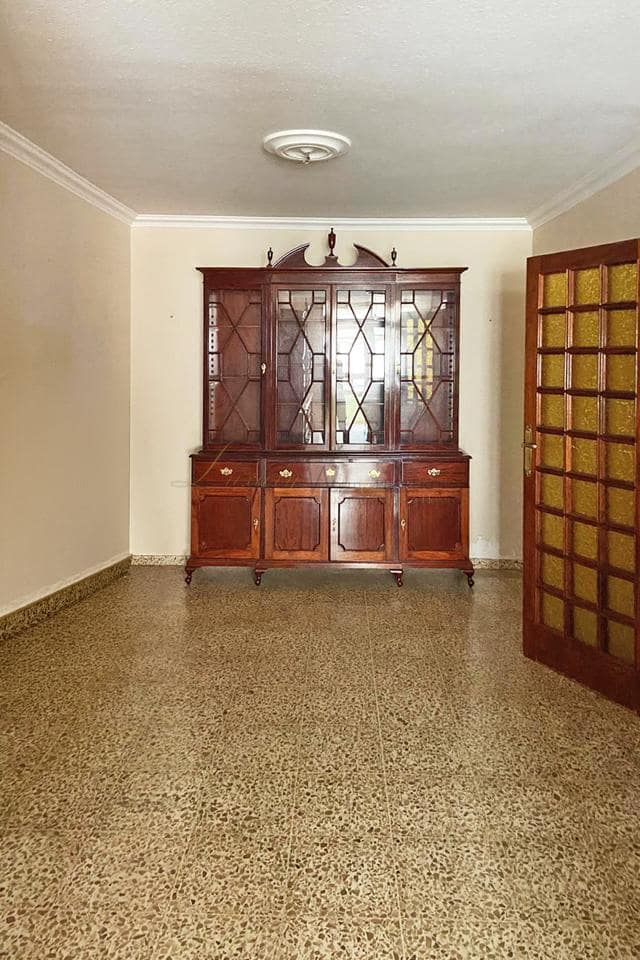 3 chambre Appartement à vendre à Santa Cruz de Tenerife avec garage - 405 000 € (Ref: 9747320)
