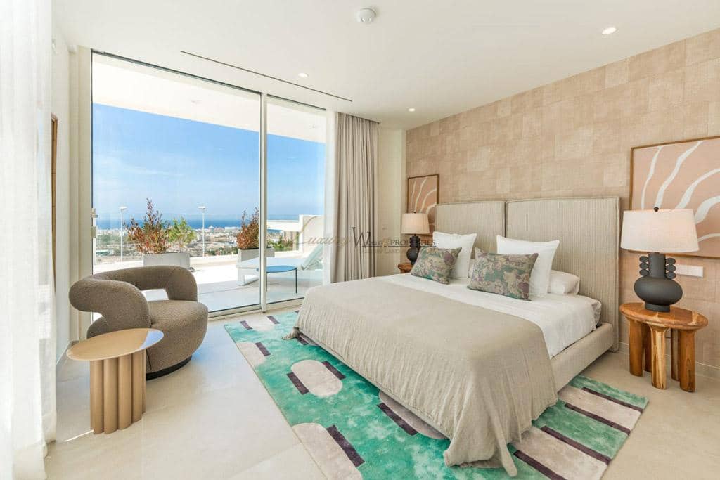 3 sovrum Villa till salu i Costa Adeje med pool garage - 1 995 500 € (Ref: 9752463)