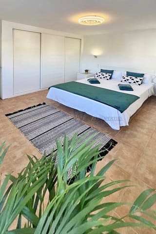 2 soverom Leilighet til salgs i Torviscas Bajo, Adeje med svømmebasseng - € 399 000 (Ref: 9758131)