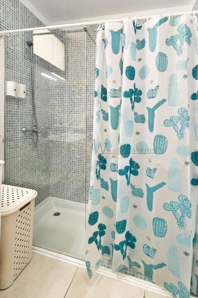 2 sypialnia Mieszkanie na sprzedaż w Los Cristianos z basenem - 670 000 € (Ref: 9761488)