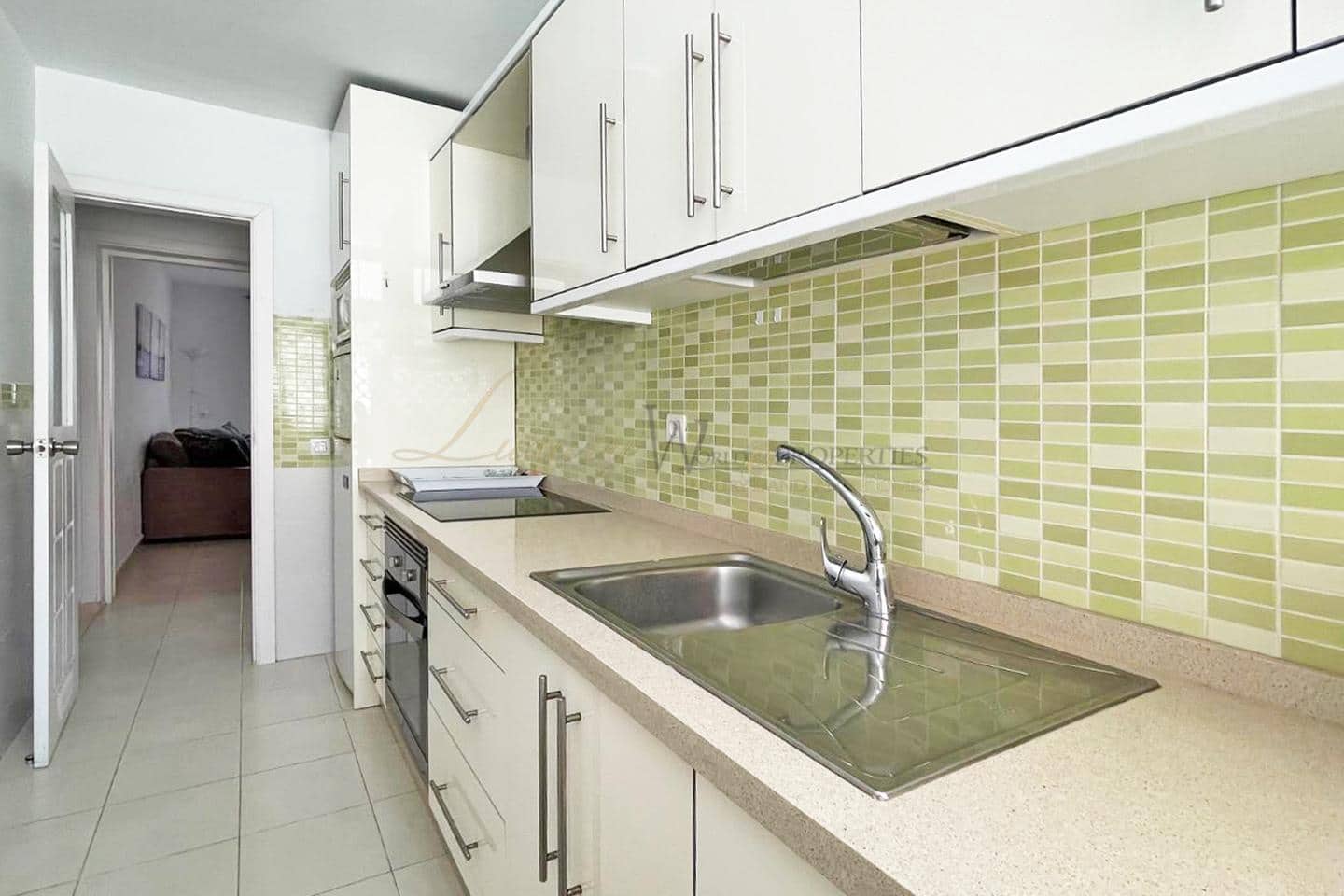 2 sypialnia Mieszkanie na sprzedaż w Los Cristianos z basenem - 670 000 € (Ref: 9761488)