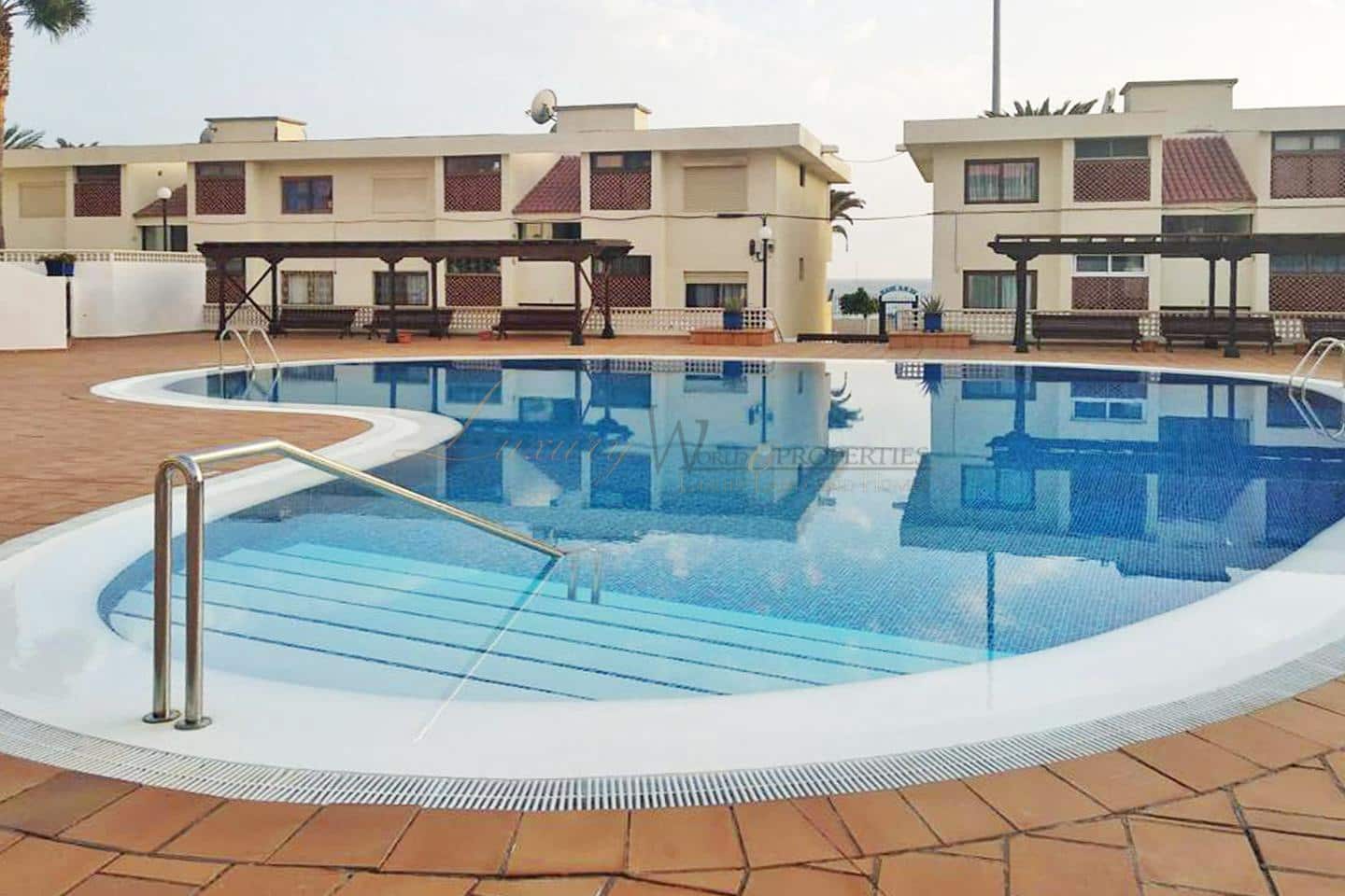 2 sypialnia Mieszkanie na sprzedaż w Los Cristianos z basenem - 670 000 € (Ref: 9761488)