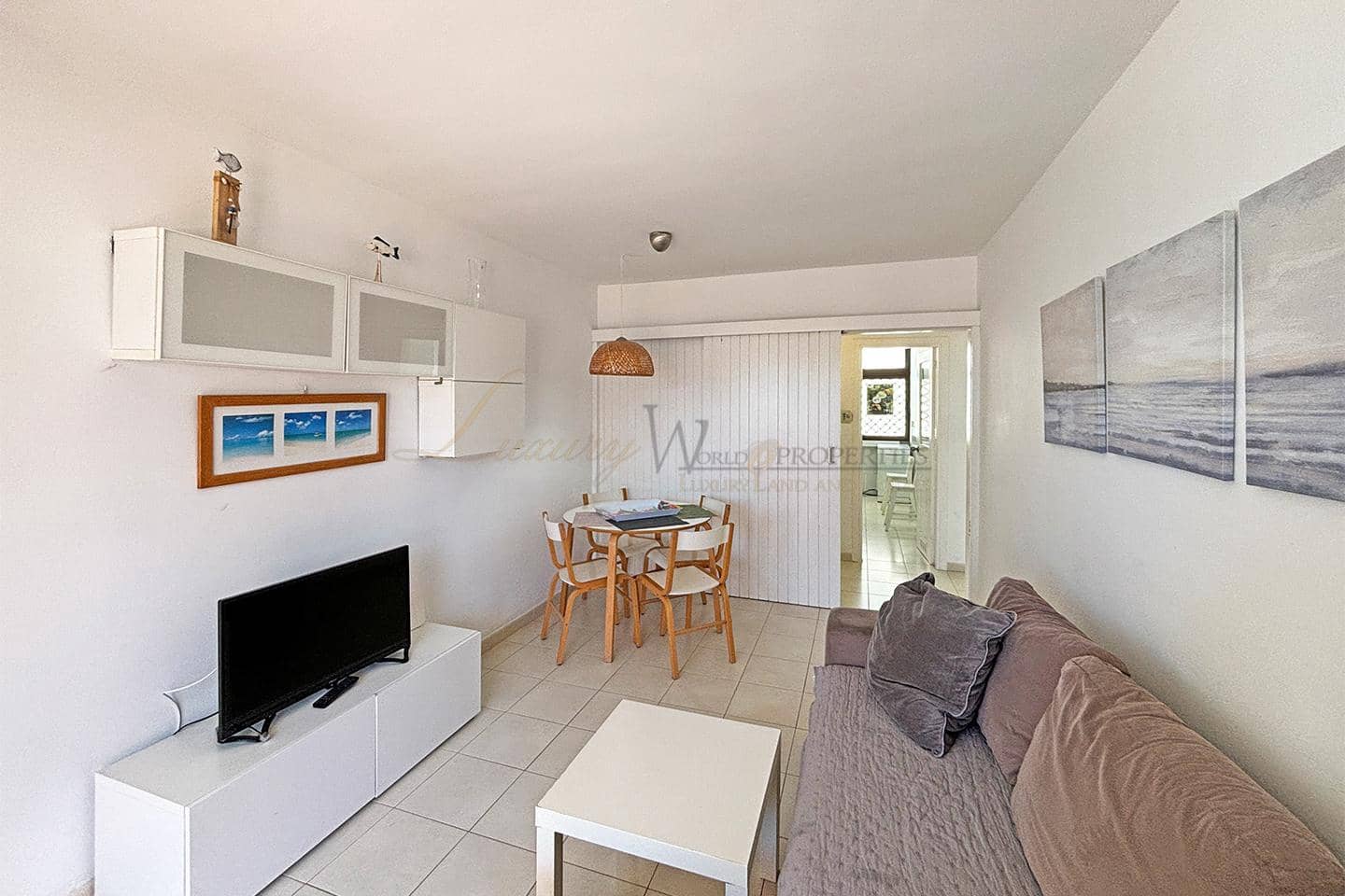 2 bedroom Flat for sale in Los Cristianos with pool - € 670,000 (Ref: 9761488)