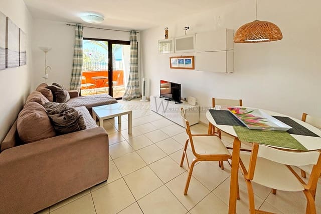 2 chambre Appartement à vendre à Los Cristianos, Arona avec piscine - 670 000 € (Ref: 9761488)