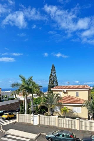 3 chambre Villa/Maison à vendre à Playa de Fañabé Alto, Adeje avec garage - 465 000 € (Ref: 9775875)