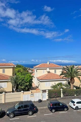 3 chambre Villa/Maison à vendre à Playa de Fañabé Alto, Adeje avec garage - 465 000 € (Ref: 9775875)