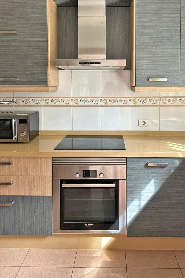 3 soveværelse Villa til salg i Costa Adeje med garage - € 465.000 (Ref: 9775875)