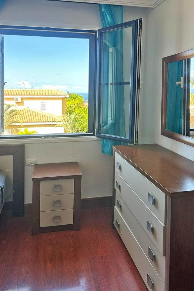 3 soveværelse Villa til salg i Costa Adeje med garage - € 465.000 (Ref: 9775875)