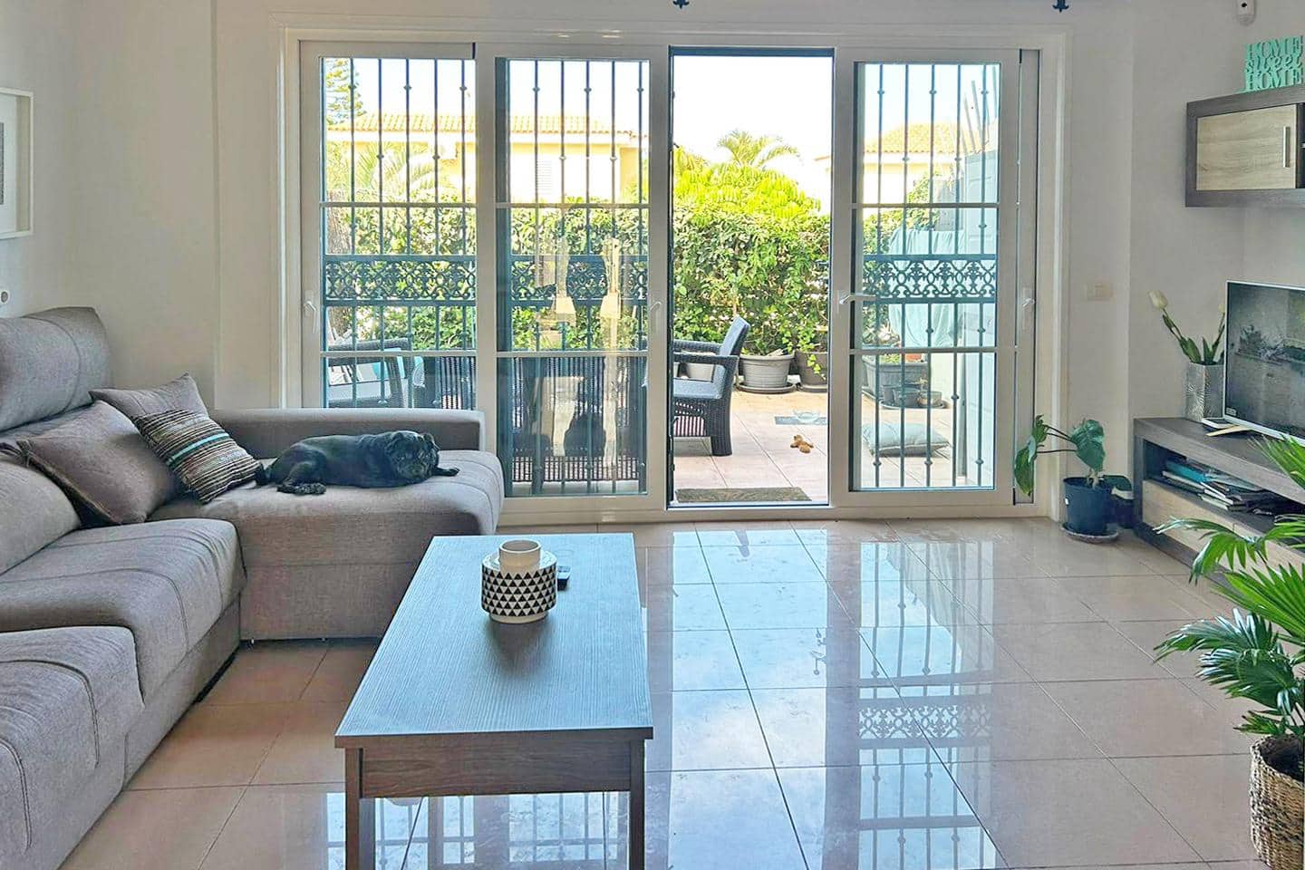 3 soveværelse Villa til salg i Costa Adeje med garage - € 465.000 (Ref: 9775875)
