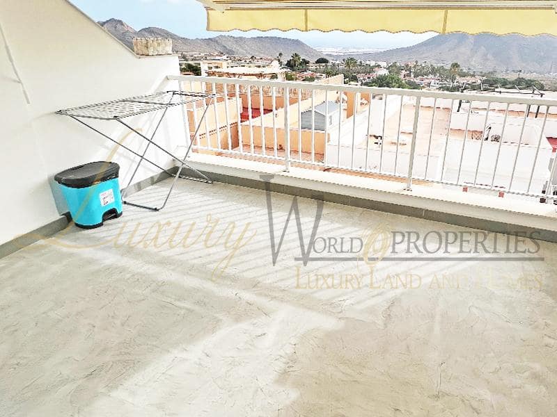 2 slaapkamer Flat te koop in Chayofa met zwembad garage - € 400.000 (Ref: 9775876)