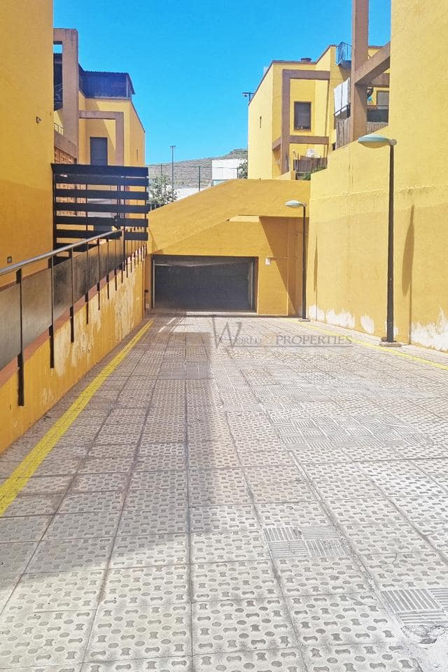 3 soverom Leilighet til salgs i Parque de la Reina med garasje - € 298 000 (Ref: 9789559)