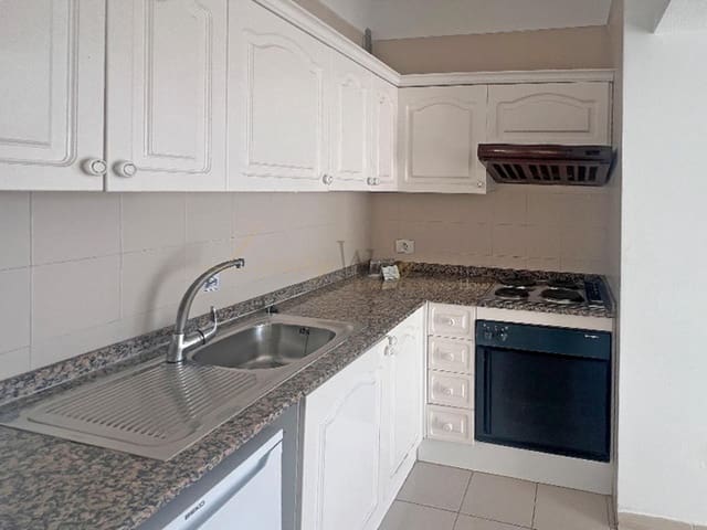 1 chambre Appartement à vendre à Playa Fañabe, Adeje avec piscine - 255 000 € (Ref: 9795450)