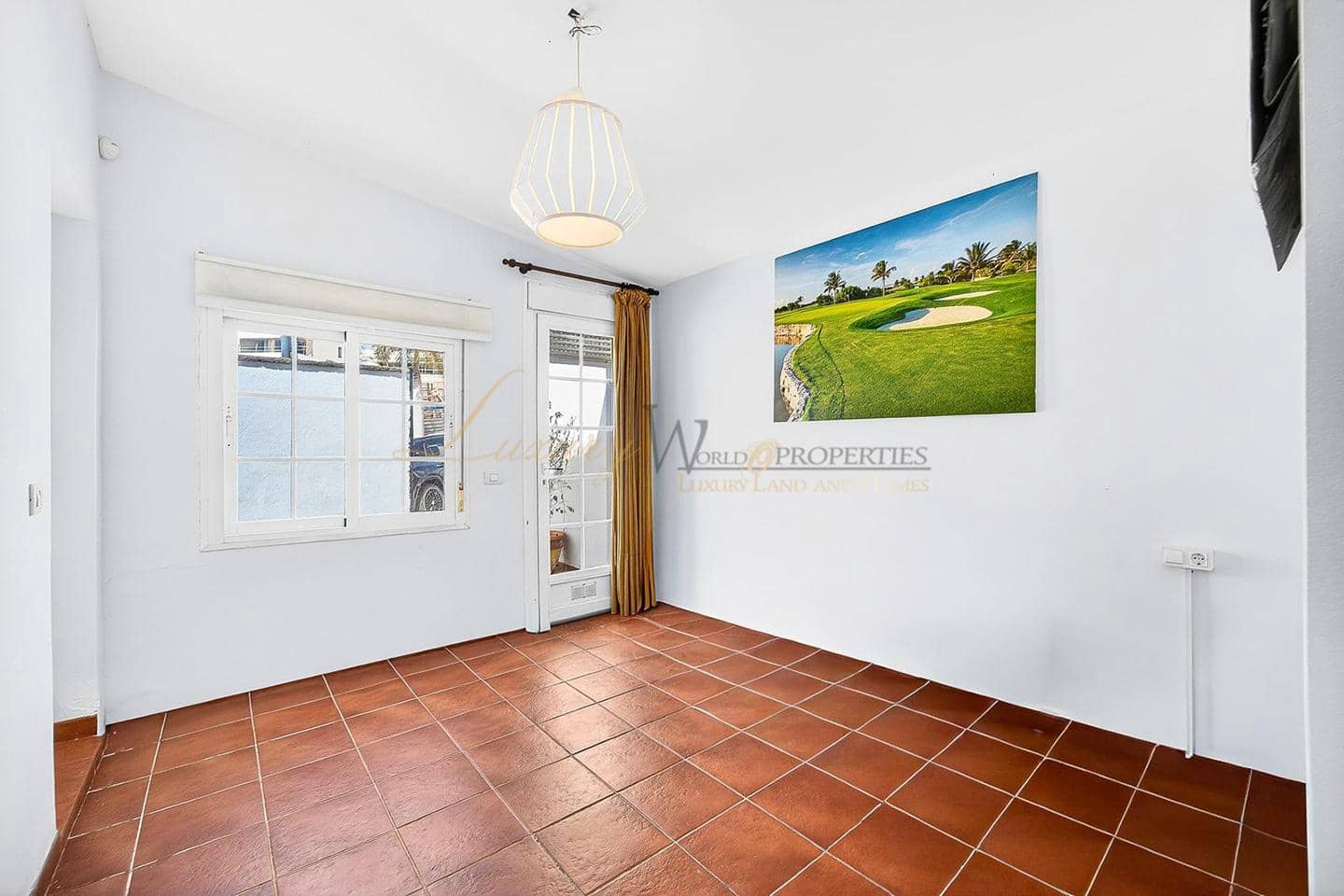 5 Zimmer Villa zu verkaufen in Los Cristianos mit Pool Garage - 1.790.000 € (Ref: 9815008)