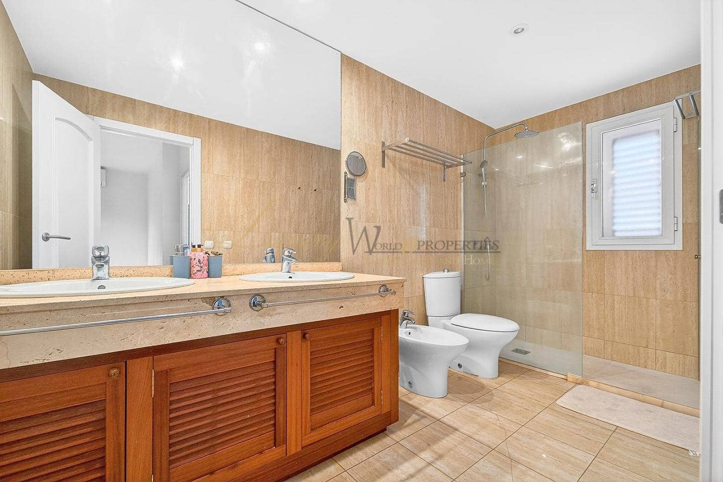 5 Zimmer Villa zu verkaufen in Los Cristianos mit Pool Garage - 1.790.000 € (Ref: 9815008)
