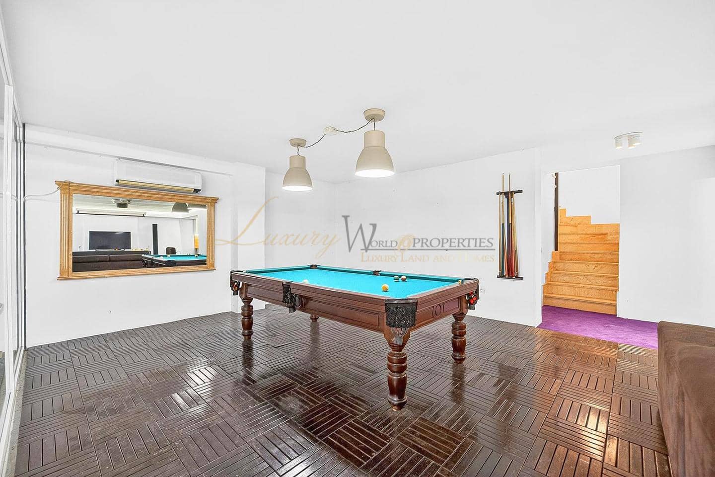 5 Zimmer Villa zu verkaufen in Los Cristianos mit Pool Garage - 1.790.000 € (Ref: 9815008)
