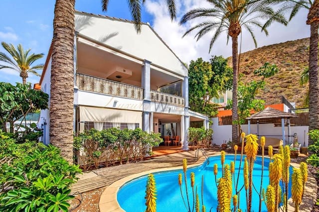 5 Zimmer Villa zu verkaufen in Los Cristianos, Arona mit Pool Garage - 1.790.000 € (Ref: 9815008)