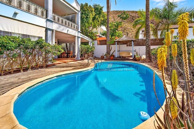 5 Zimmer Villa zu verkaufen in Los Cristianos, Arona mit Pool Garage - 1.790.000 € (Ref: 9815008)