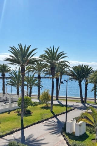 Wohnung zu verkaufen in Playa de las Americas, Arona mit Pool - 380.000 € (Ref: 9816236)