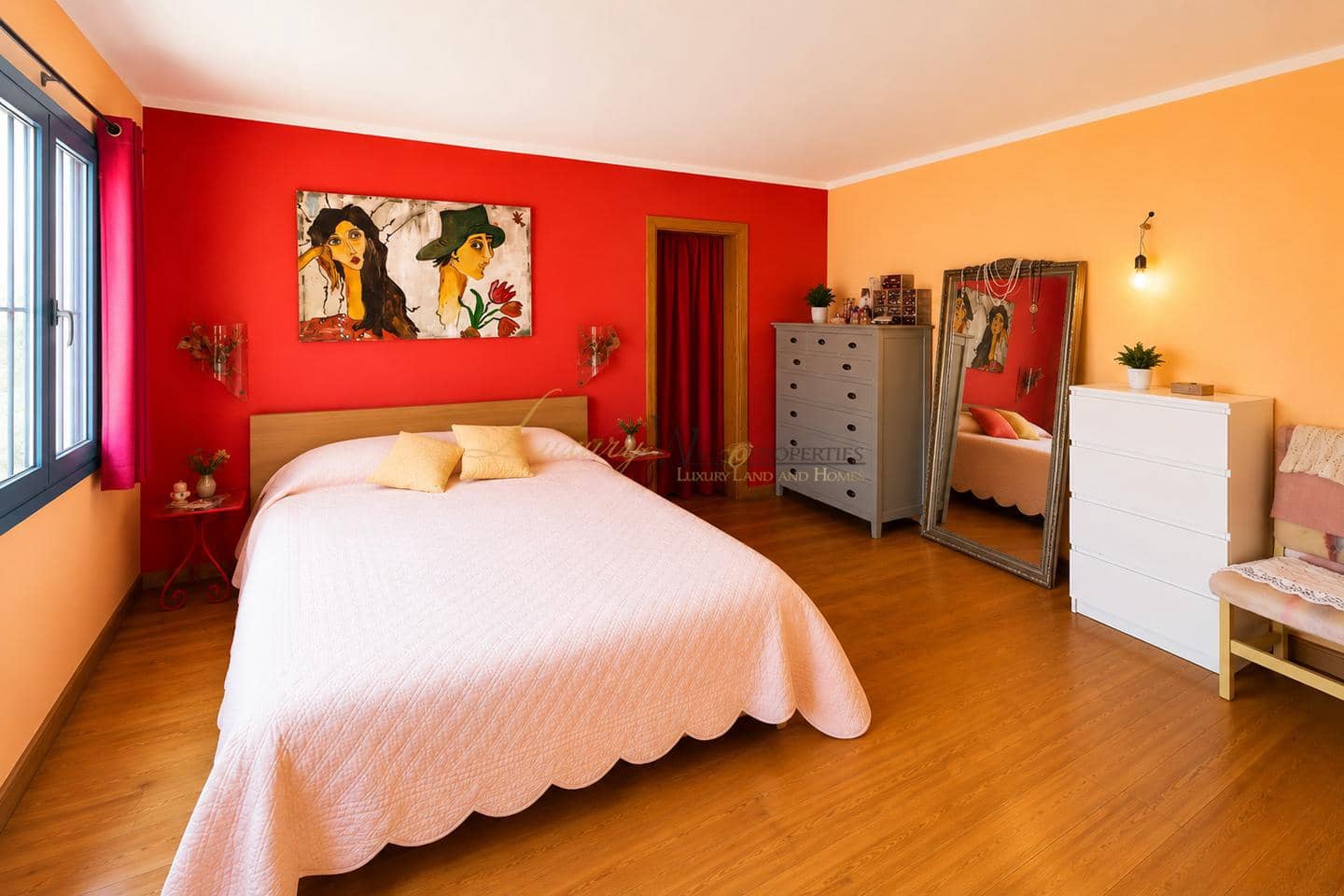2 bedroom Villa for sale in Callao Salvaje with garage - € 980,000 (Ref: 9821026)