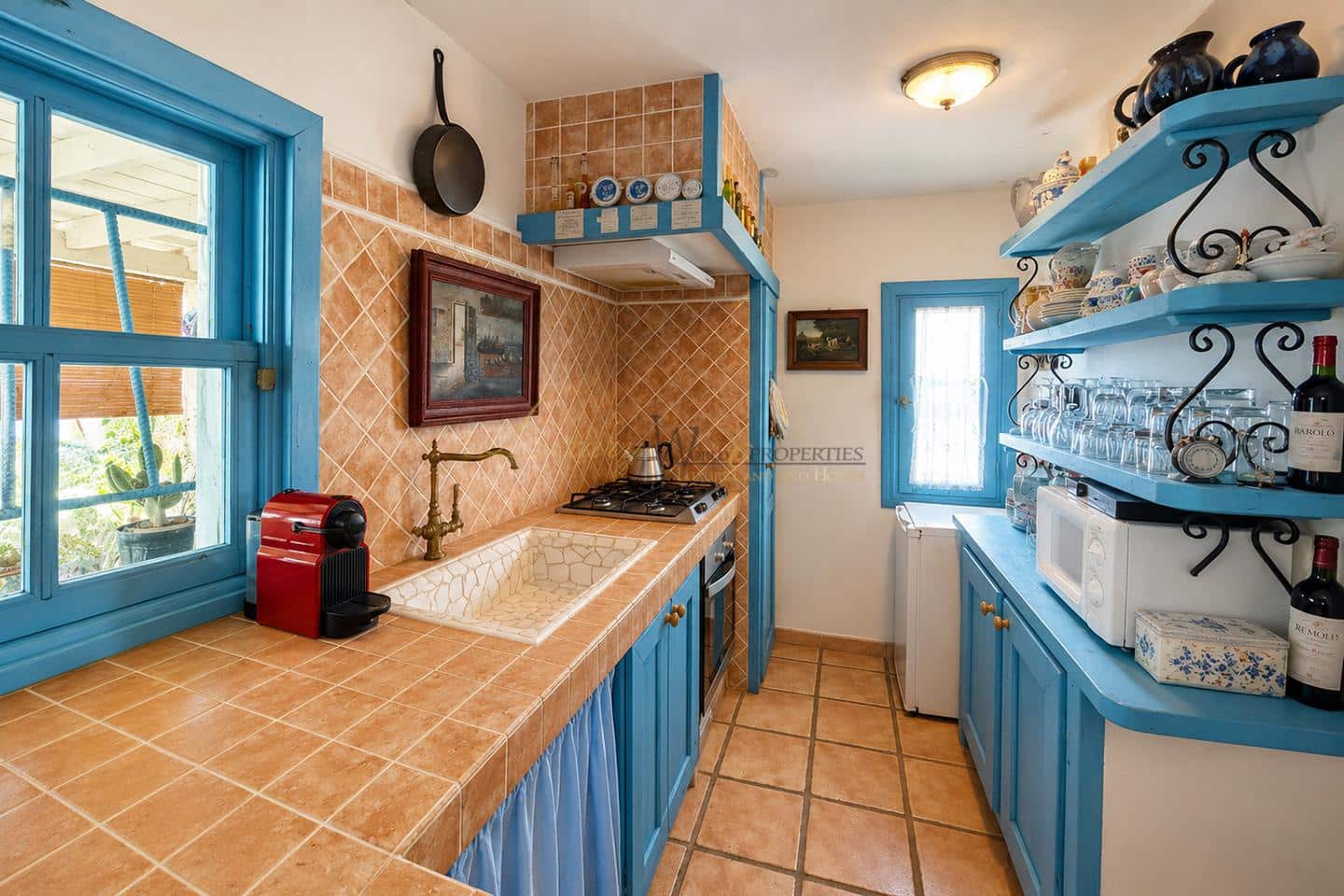 2 bedroom Villa for sale in Callao Salvaje with garage - € 980,000 (Ref: 9821026)