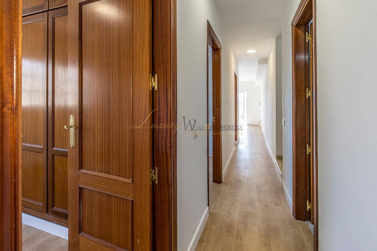 3 bedroom Flat for sale in Palm-Mar with pool garage - € 400,000 (Ref: 9821662)