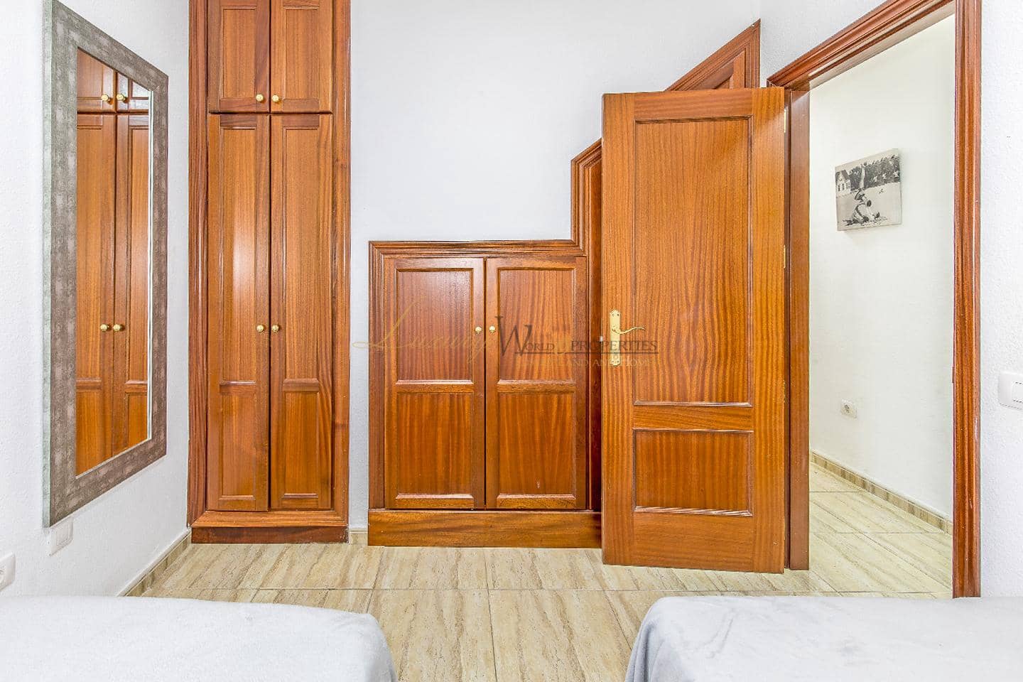 2 bedroom Flat for sale in Palm-Mar with pool garage - € 364,000 (Ref: 9823578)
