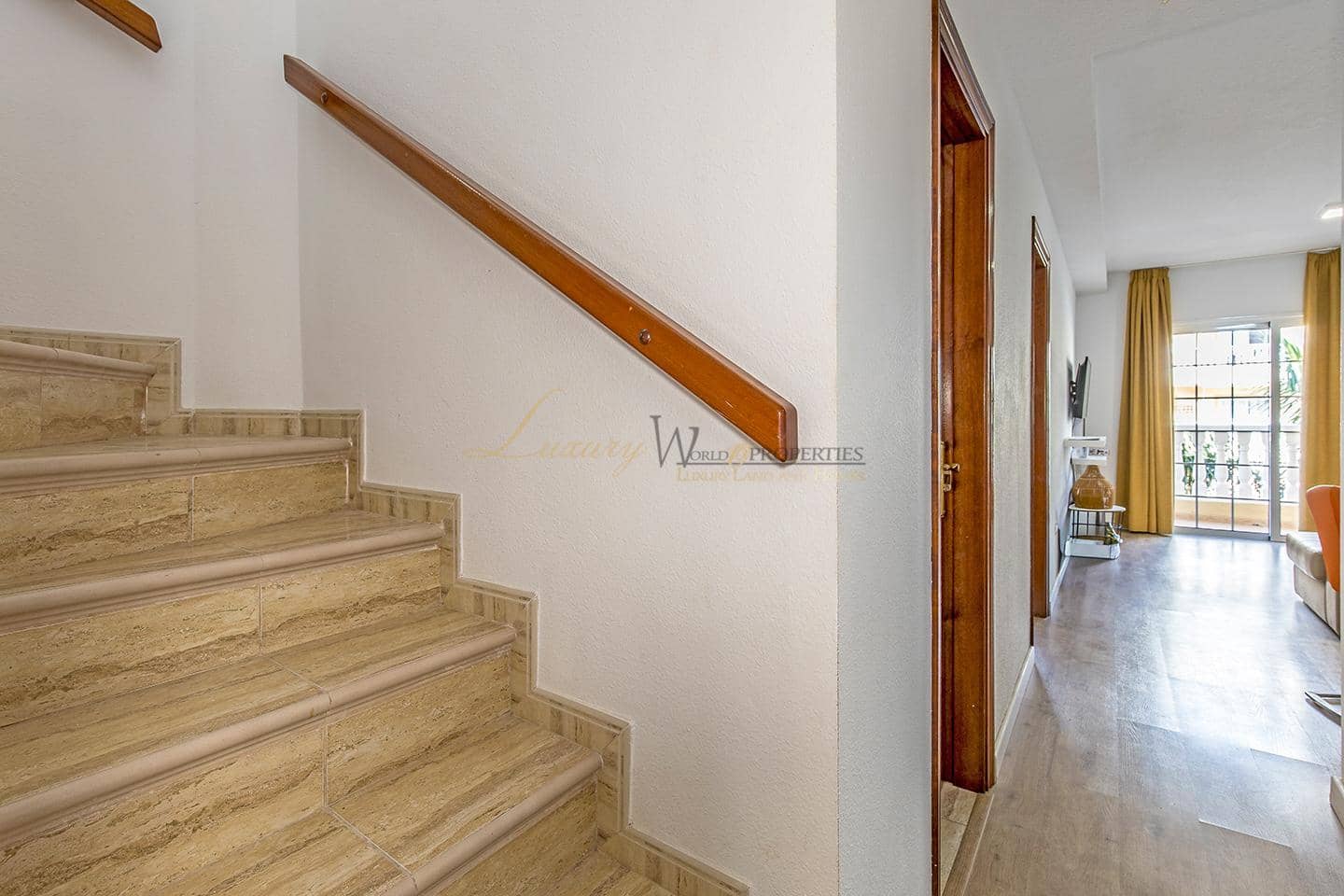 2 bedroom Flat for sale in Palm-Mar with pool garage - € 364,000 (Ref: 9823857)