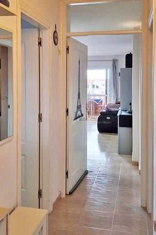 2 makuuhuone Asunto myytävänä paikassa Costa del Silencio, Arona mukana uima-altaan 
autotalli - 247 000 € (Ref: 9832729)