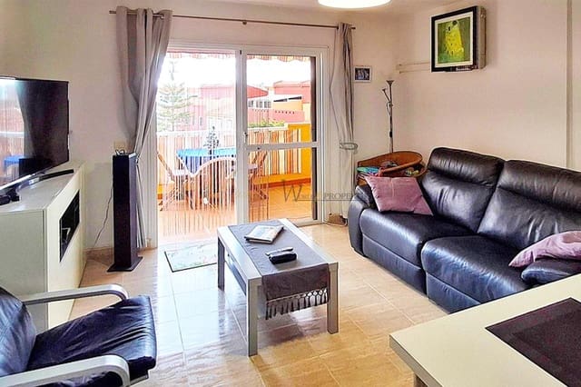 2 makuuhuone Asunto myytävänä paikassa Costa del Silencio, Arona mukana uima-altaan 
autotalli - 247 000 € (Ref: 9832729)