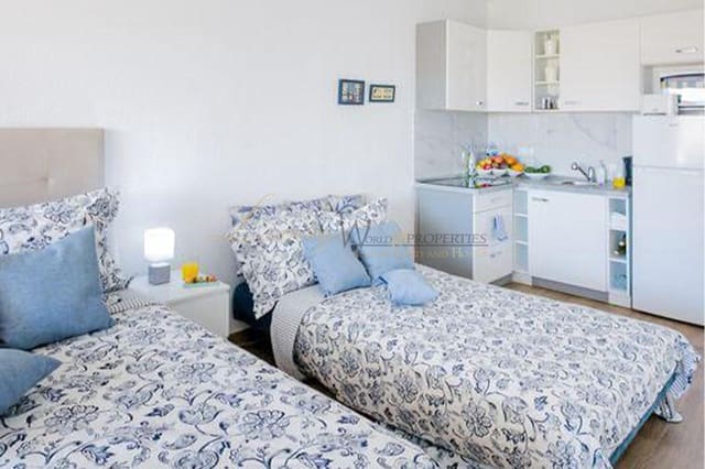 Appartement à vendre à Torviscas Bajo, Adeje avec piscine - 252 000 € (Ref: 9833011)