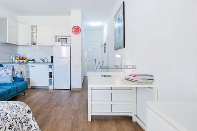 Appartement à vendre à Torviscas Bajo, Adeje avec piscine - 252 000 € (Ref: 9833011)