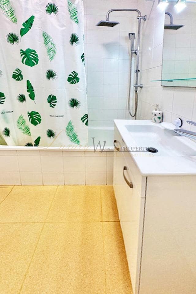 1 Zimmer Wohnung zu verkaufen in Costa Adeje mit Pool - 299.000 € (Ref: 9833012)