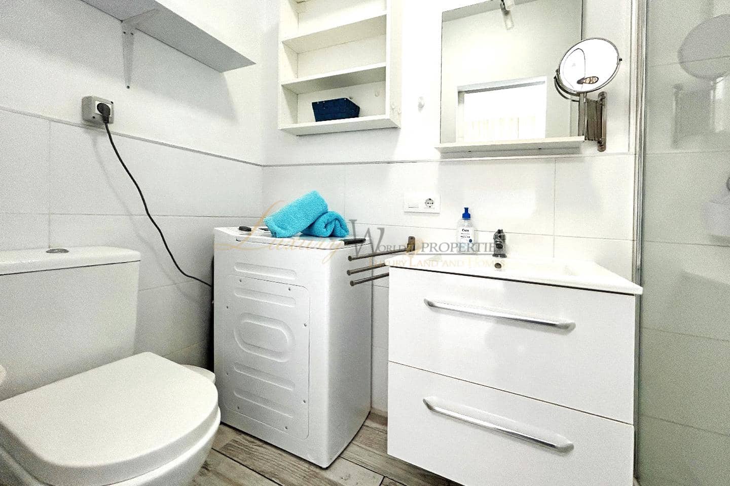 1 bedroom Flat for sale in Costa Adeje with pool - € 338,000 (Ref: 9834542)