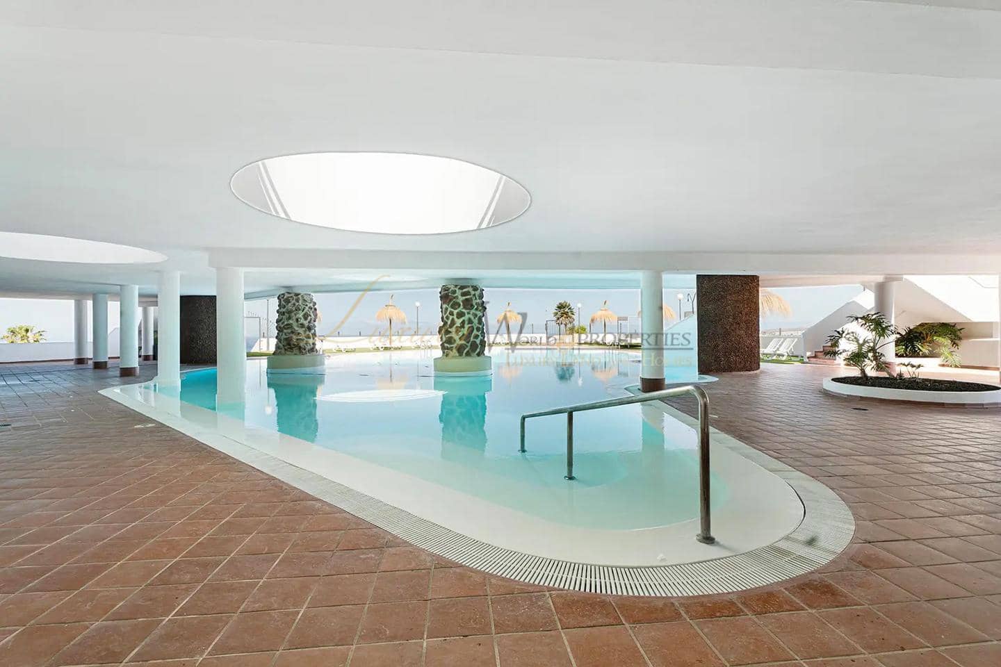 1 bedroom Flat for sale in Costa Adeje with pool - € 338,000 (Ref: 9834542)