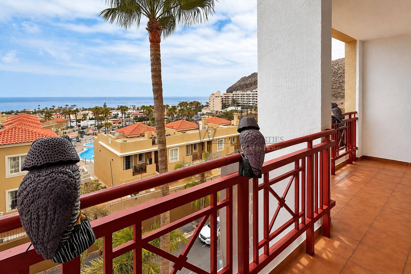 1 bedroom Flat for sale in Palm-Mar with pool garage - € 379,000 (Ref: 9834543)