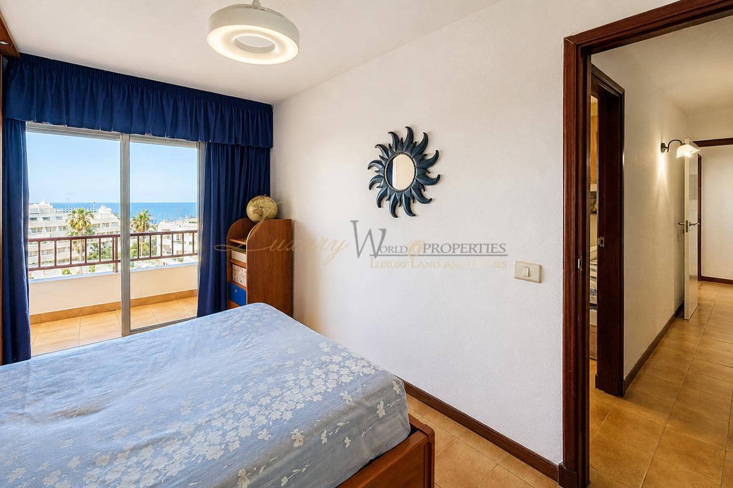 2 soverom Leilighet til salgs i Playa de las Americas med garasje - € 490 000 (Ref: 9838383)