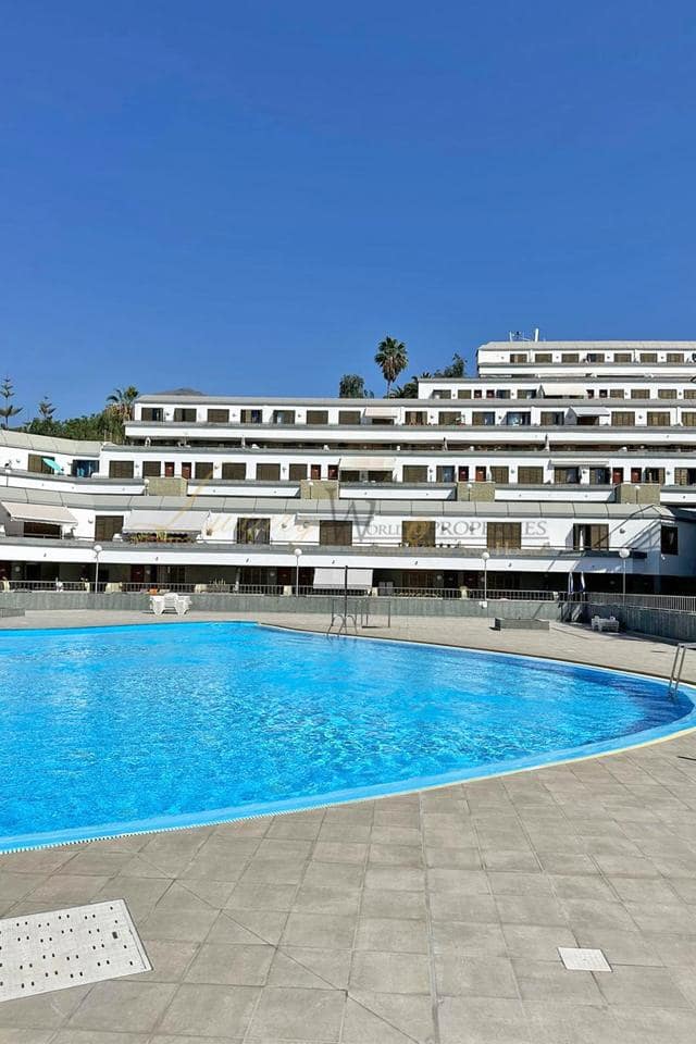 1 soverom Leilighet til salgs i Costa Adeje med svømmebasseng garasje - € 285 000 (Ref: 9838645)