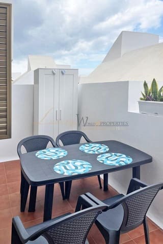 1 slaapkamer Flat te koop in Torviscas Bajo, Adeje met zwembad garage - € 285.000 (Ref: 9838645)