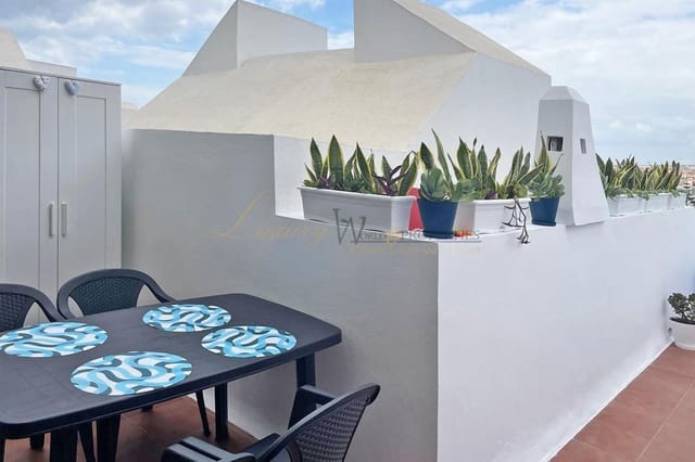 1 slaapkamer Flat te koop in Torviscas Bajo, Adeje met zwembad garage - € 285.000 (Ref: 9838645)