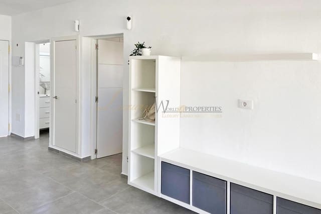 1 soverom Leilighet til salgs i Costa del Silencio, Arona med svømmebasseng garasje - € 199 500 (Ref: 9838646)