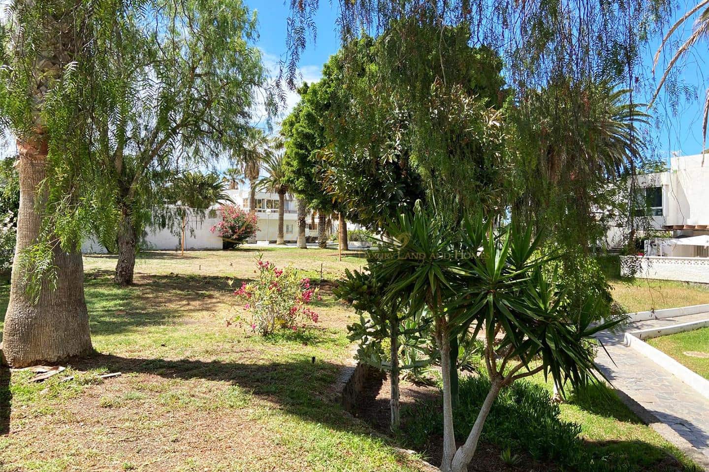 1 slaapkamer Flat te koop in Costa del Silencio met zwembad garage - € 199.500 (Ref: 9838646)